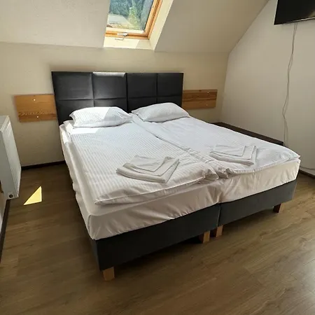 Na Wylacznosc Przy Stoku - Spij W Szczyrku Pl Apartmán